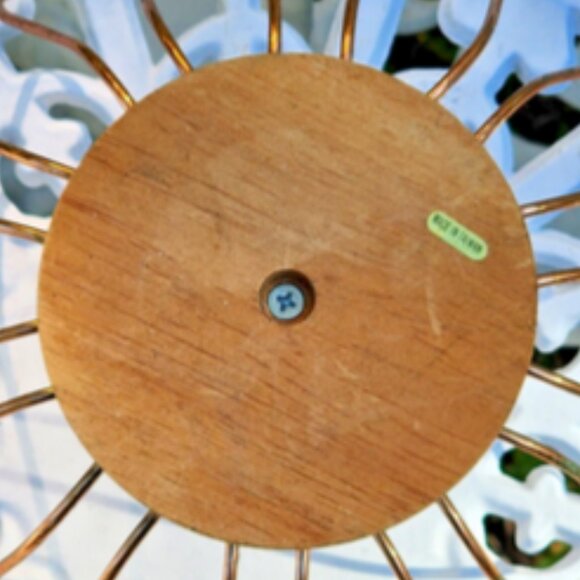 Vintage Copper Bread Wire Basket with Wooden Base 9”X5” - Picture 8 of 9